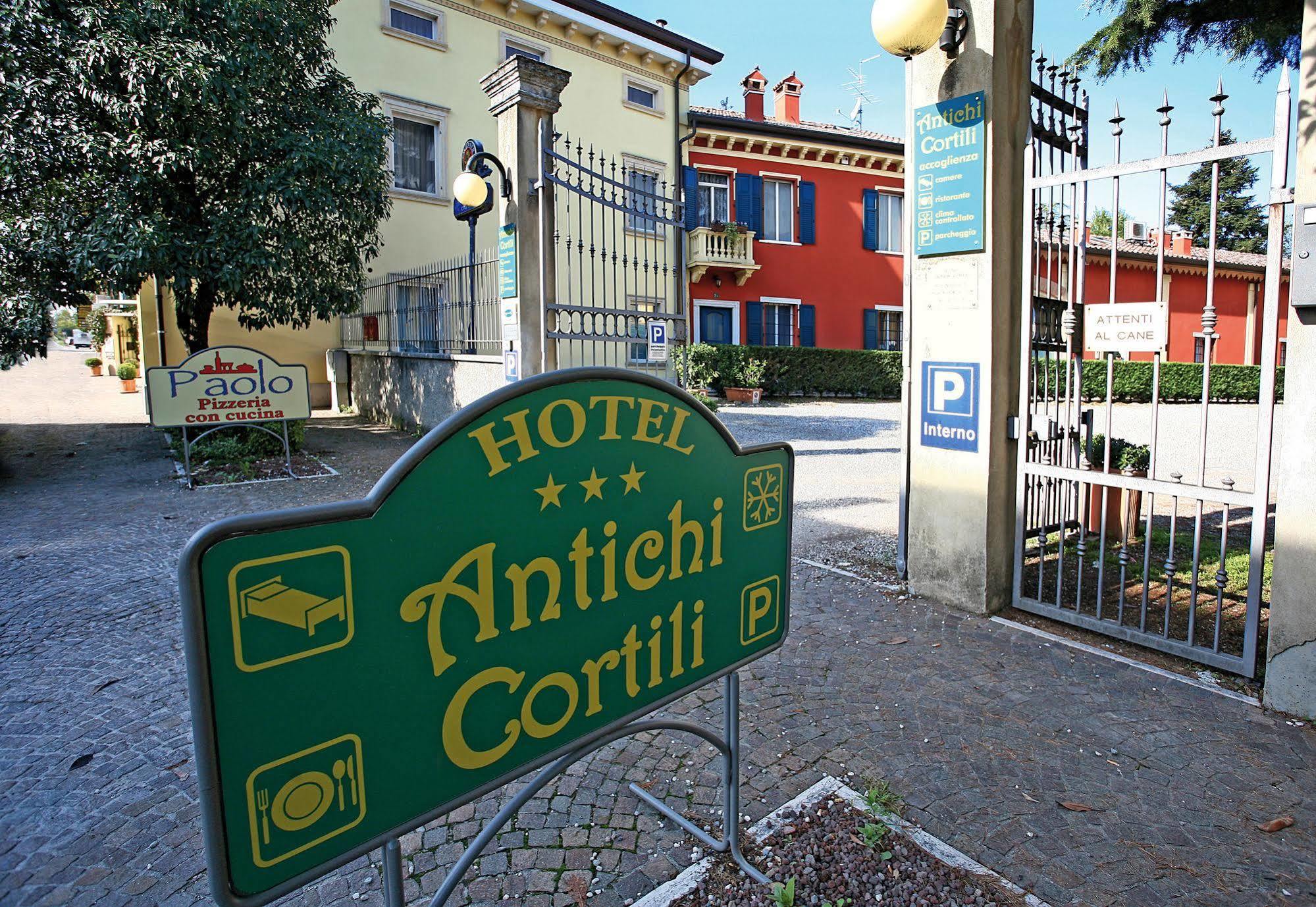 Hotel Antichi Cortili Dossobuono Εξωτερικό φωτογραφία